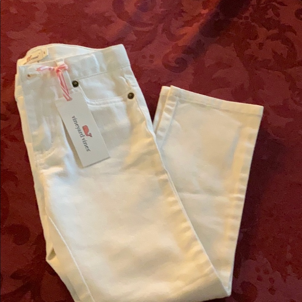 White Vineyard Vines girls pants